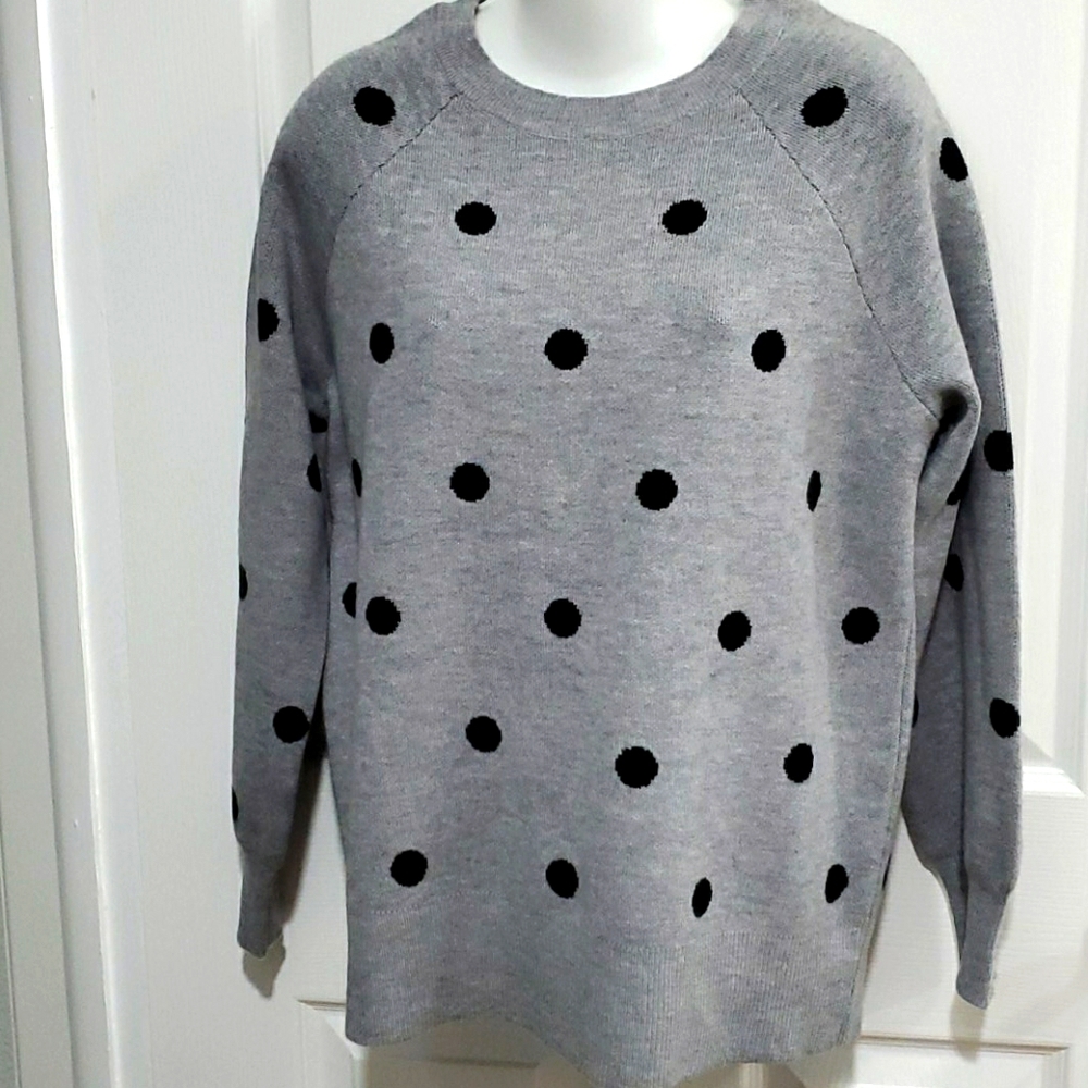 NWT WORKSHOP REPUBLIC MEDIUM GRAY & BLACK POLKA DOT SWEATER
